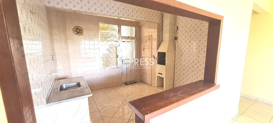 Foto 1 de Apartamento com 3 Quartos à venda, 95m² em Petrópolis, Porto Alegre