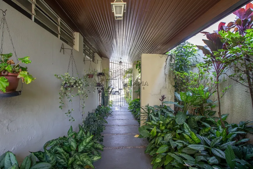 Foto 1 de Casa com 3 Quartos para alugar, 250m² em Alto da Lapa, São Paulo