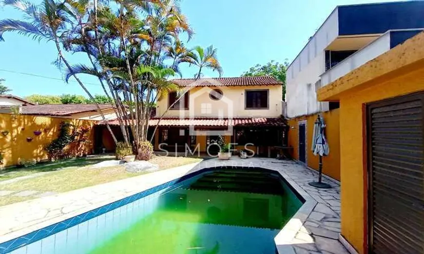 Foto 1 de Casa de Condomínio com 5 Quartos à venda, 360m² em Freguesia- Jacarepaguá, Rio de Janeiro