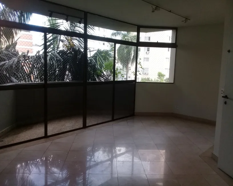 Foto 1 de Apartamento com 2 Quartos para alugar, 120m² em Consolação, São Paulo