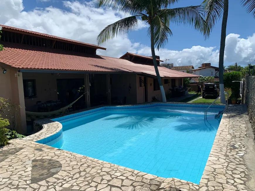 Foto 1 de Casa com 6 Quartos à venda, 384m² em Vilas do Atlantico, Lauro de Freitas