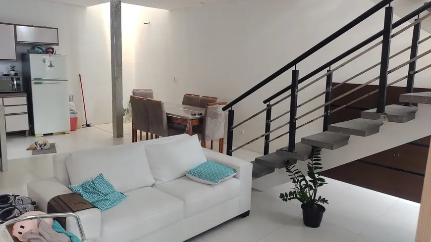 Foto 1 de Sobrado com 2 Quartos à venda, 120m² em Setville Altos de Sao Jose, São José dos Campos