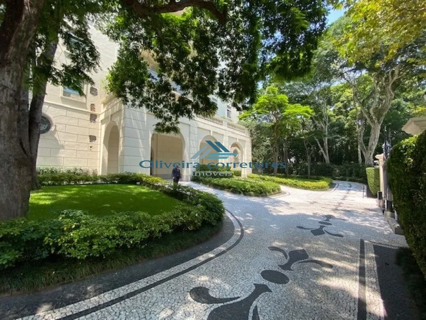 Foto 1 de Apartamento com 4 Quartos para venda ou aluguel, 750m² em Jardim Europa, São Paulo