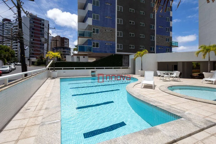 Foto 1 de Apartamento com 4 Quartos à venda, 162m² em Jardim Apipema, Salvador