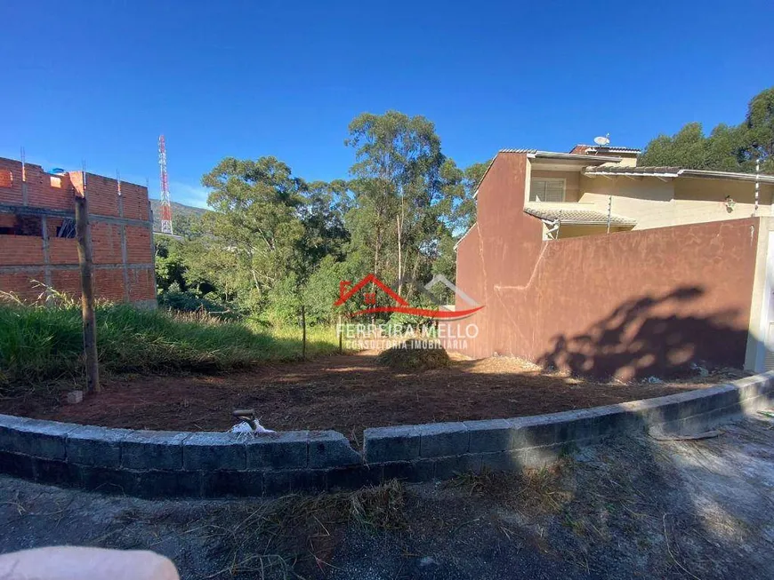 Foto 1 de Lote/Terreno à venda, 180m² em Laranjeiras, Caieiras