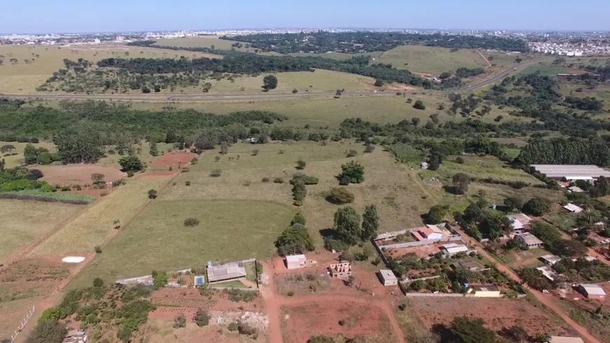 Foto 1 de Fazenda/Sítio à venda, 32500m² em Parque das Andorinhas, Uberlândia