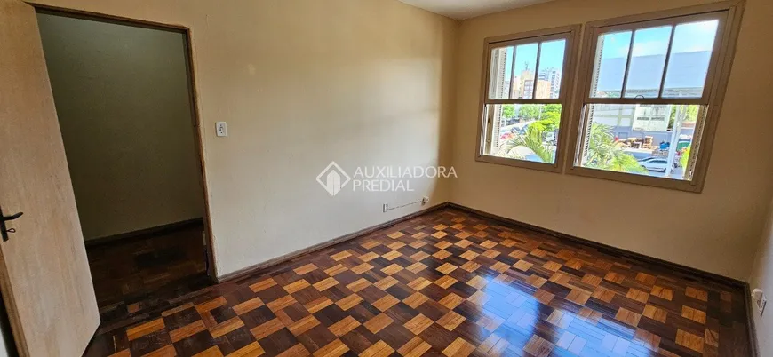 Foto 1 de Apartamento com 1 Quarto à venda, 45m² em São João, Porto Alegre