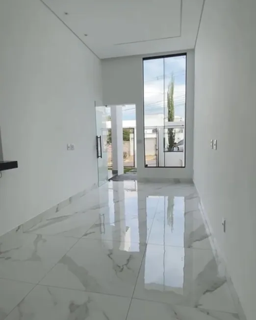 Foto 1 de Casa com 3 Quartos à venda, 180m² em Centro, Lagoa Santa