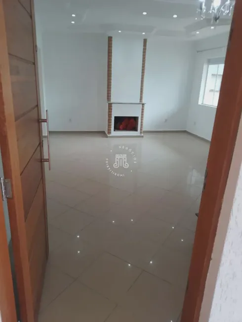 Foto 1 de Sobrado com 4 Quartos para alugar, 320m² em Jardim do Lago, Jundiaí