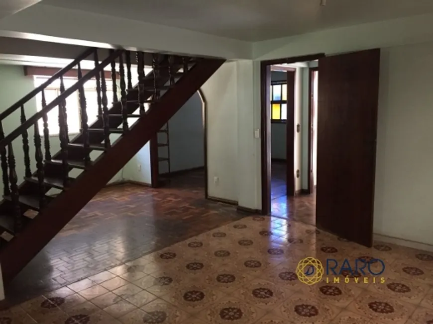 Foto 1 de Casa com 4 Quartos à venda, 300m² em São Lucas, Belo Horizonte