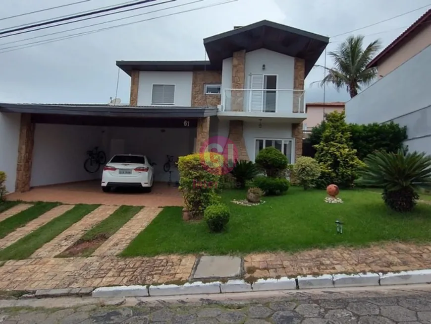 Foto 1 de Sobrado com 5 Quartos à venda, 165m² em Vila Zezé, Jacareí