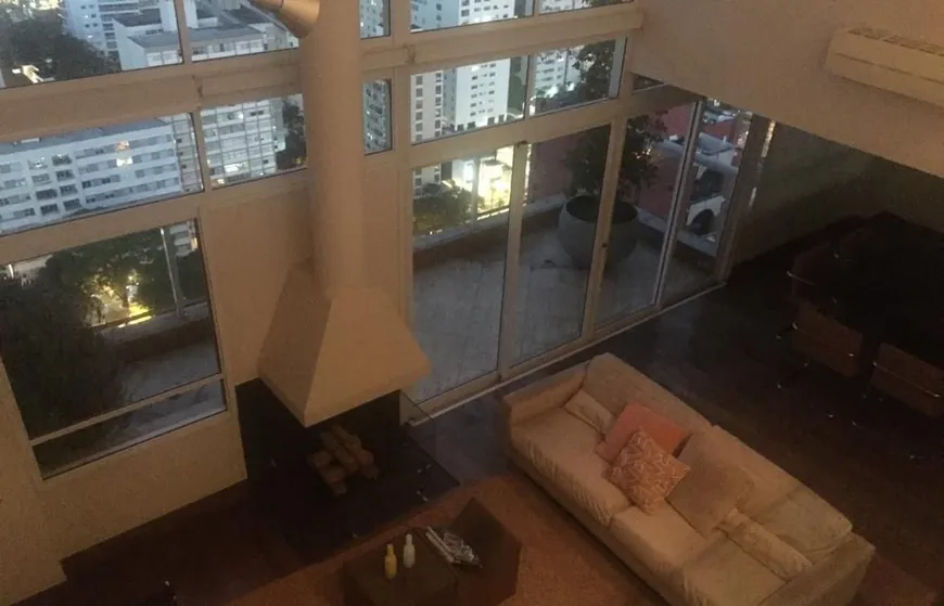 Foto 1 de Cobertura com 3 Quartos à venda, 281m² em Pinheiros, São Paulo