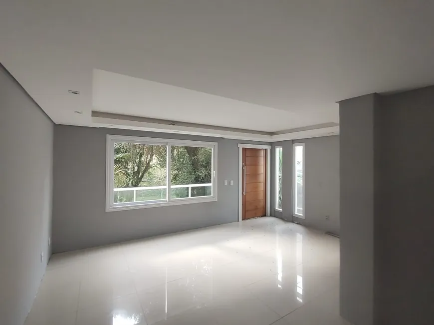 Foto 1 de Casa com 3 Quartos à venda, 224m² em Jardim Isabel, Porto Alegre