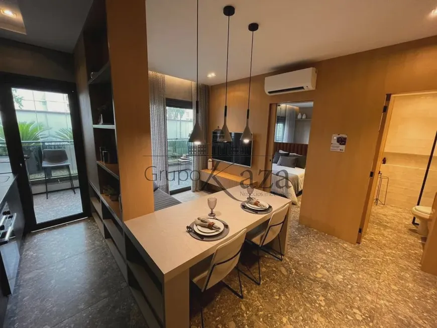Foto 1 de Apartamento com 1 Quarto à venda, 45m² em Condomínio Royal Park, São José dos Campos