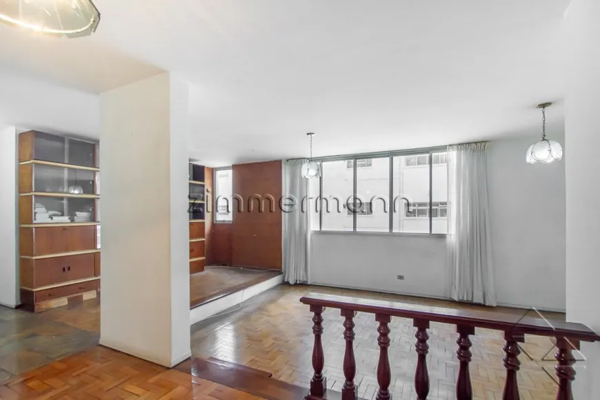 Foto 1 de Apartamento com 3 Quartos à venda, 126m² em Higienópolis, São Paulo