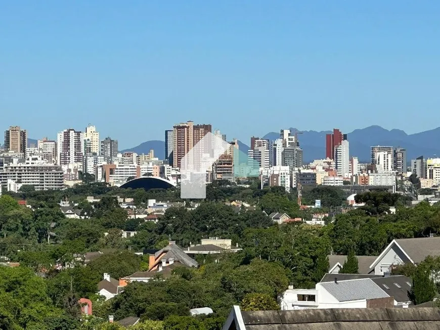 Foto 1 de Lote/Terreno à venda, 420m² em Vista Alegre, Curitiba
