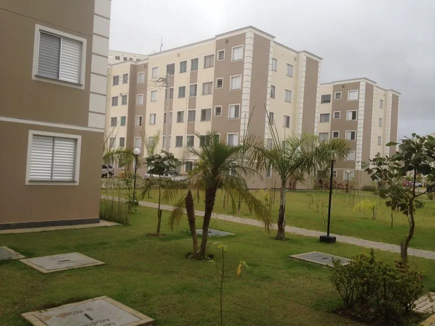 Foto 1 de Apartamento com 2 Quartos à venda, 48m² em Vila Mogilar, Mogi das Cruzes