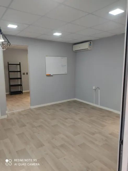 Foto 1 de Sala Comercial à venda, 36m² em Conceição, São Paulo