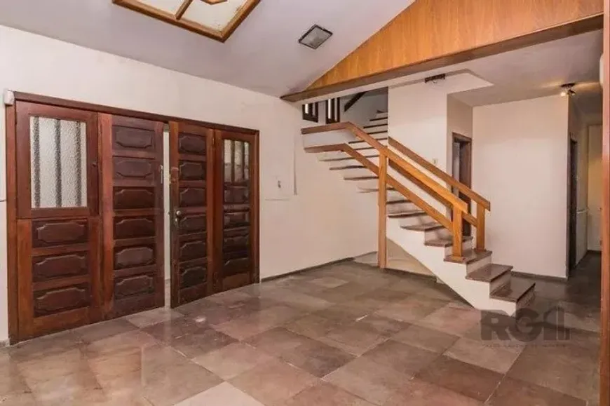 Foto 1 de Casa com 3 Quartos à venda, 280m² em Petrópolis, Porto Alegre