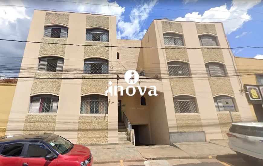 Foto 1 de Apartamento com 3 Quartos à venda, 130m² em Fabrício, Uberaba