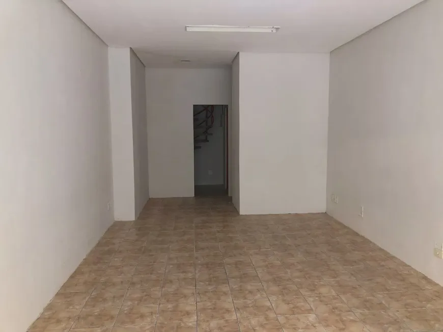 Foto 1 de Ponto Comercial para alugar, 60m² em Santo Antônio, Recife