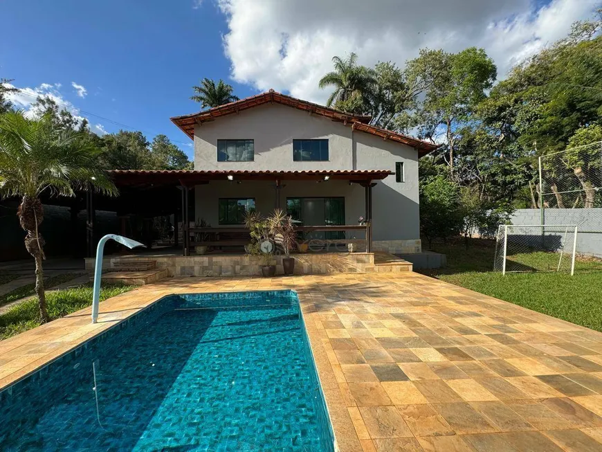 Foto 1 de Casa com 4 Quartos à venda, 260m² em Varzea, Lagoa Santa