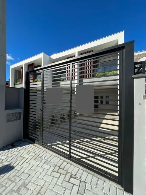 Foto 1 de Sobrado com 3 Quartos à venda, 115m² em Vila Nova, Joinville