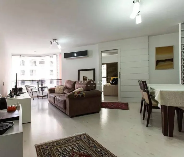 Foto 1 de Apartamento com 3 Quartos à venda, 105m² em Vila Olímpia, São Paulo