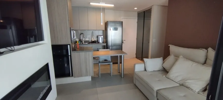 Foto 1 de Apartamento com 2 Quartos para alugar, 69m² em Campo Belo, São Paulo