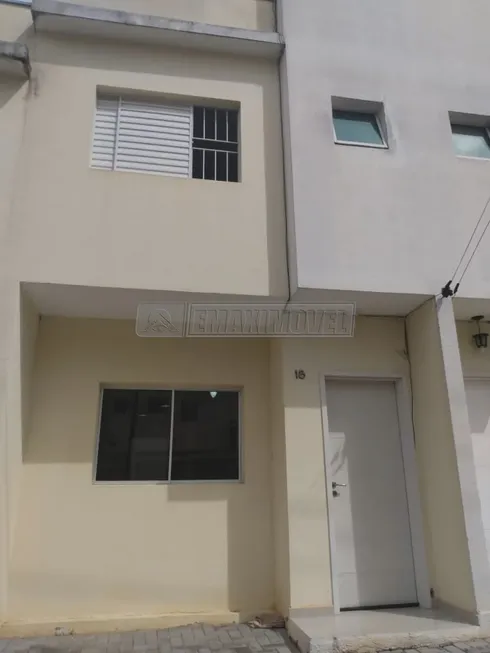 Foto 1 de Casa de Condomínio com 2 Quartos para alugar, 56m² em Caguacu, Sorocaba