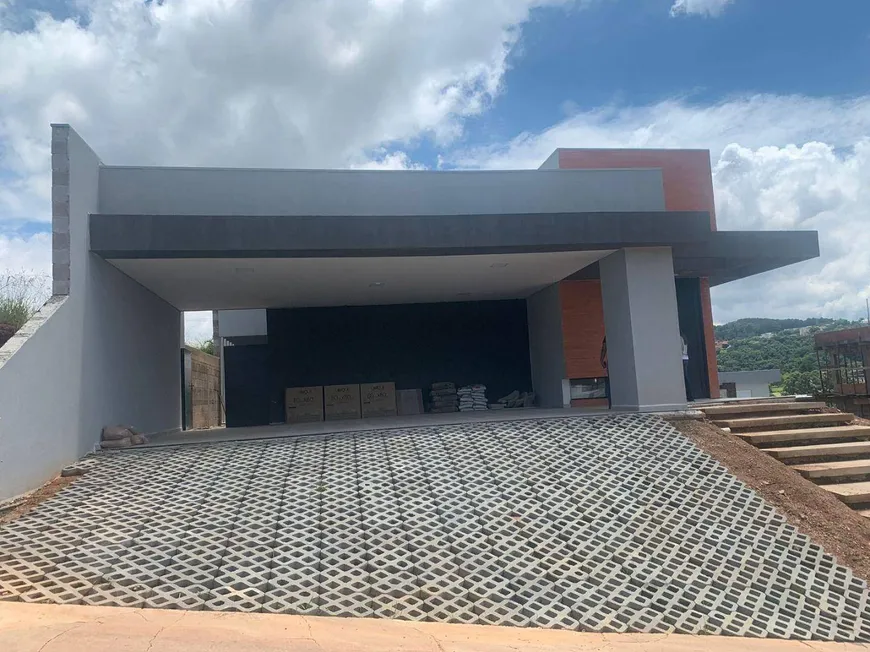 Foto 1 de Casa de Condomínio com 3 Quartos à venda, 251m² em Centro, Vinhedo