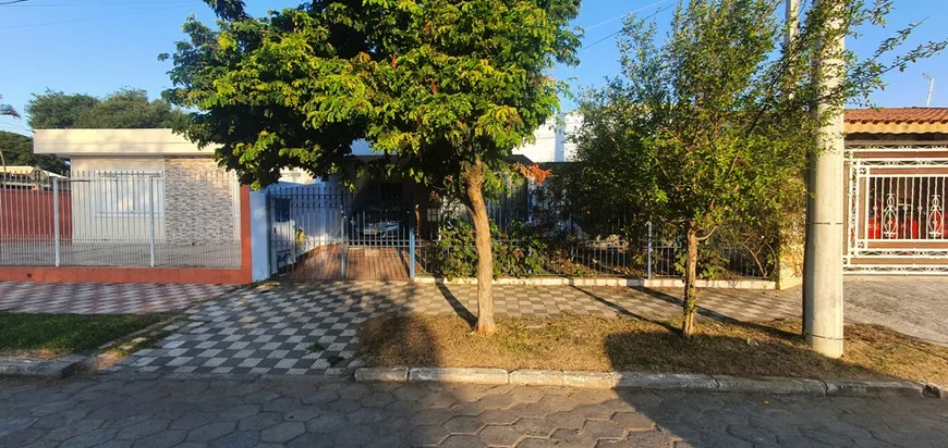 Foto 1 de Casa com 3 Quartos à venda, 197m² em Parque Brasil, Jacareí