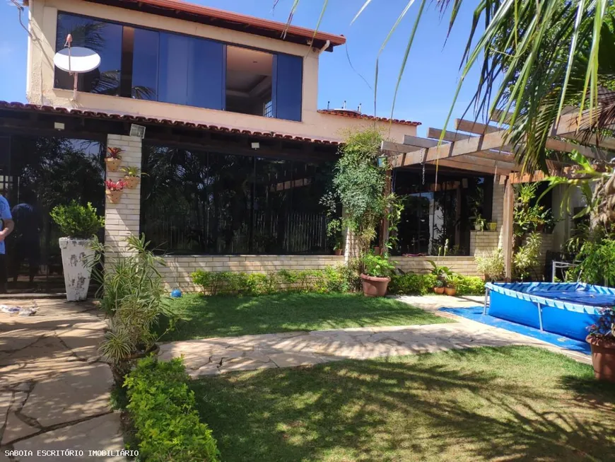 Foto 1 de Casa com 4 Quartos à venda, 280m² em Residencial Santos Dumont, Brasília