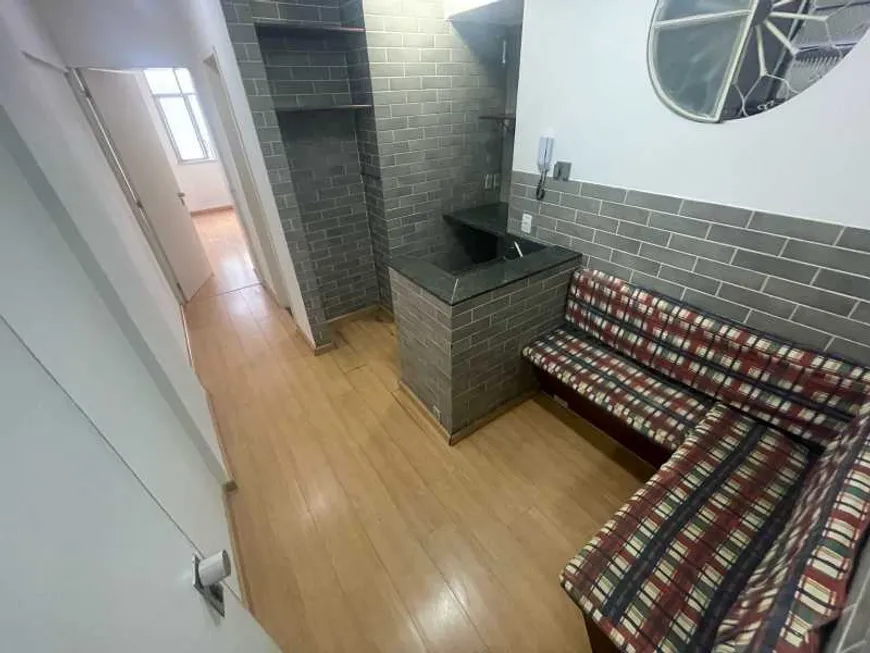 Foto 1 de Apartamento com 1 Quarto à venda, 34m² em Copacabana, Rio de Janeiro