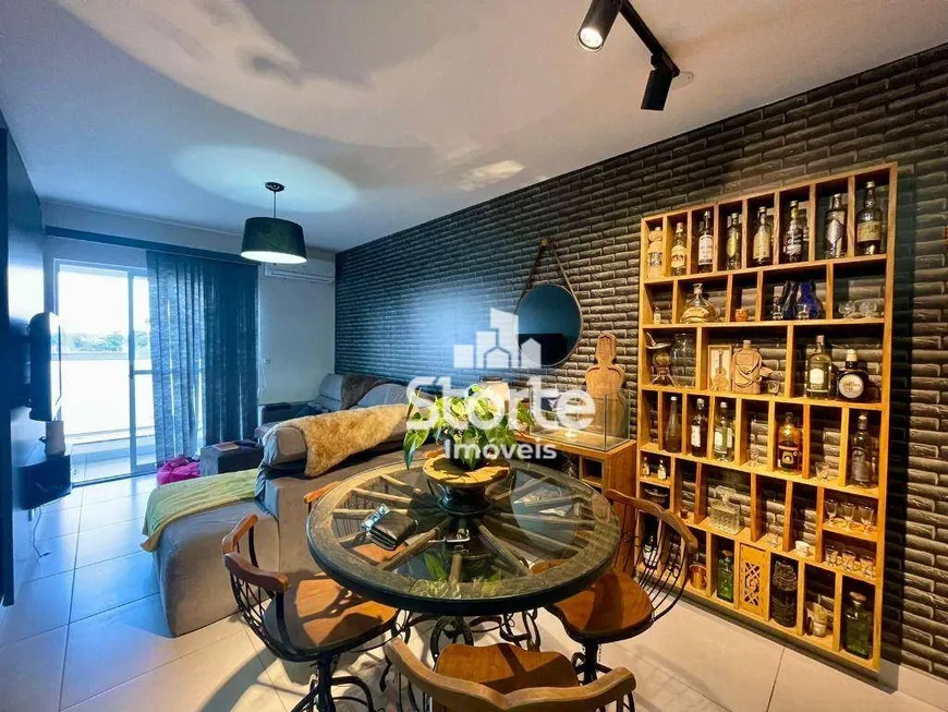 Foto 1 de Apartamento com 3 Quartos à venda, 62m² em Umuarama, Uberlândia