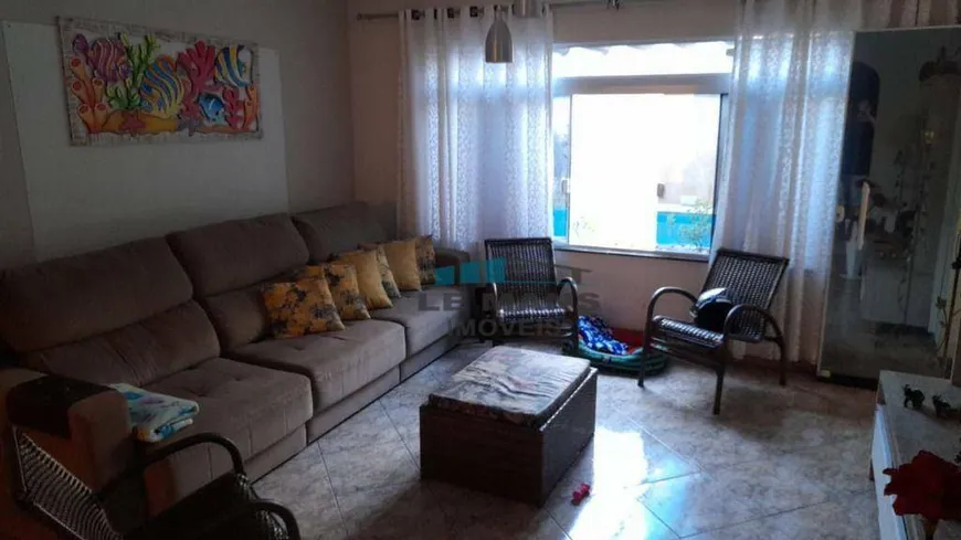 Foto 1 de Casa com 3 Quartos à venda, 174m² em Vila Rezende, Piracicaba