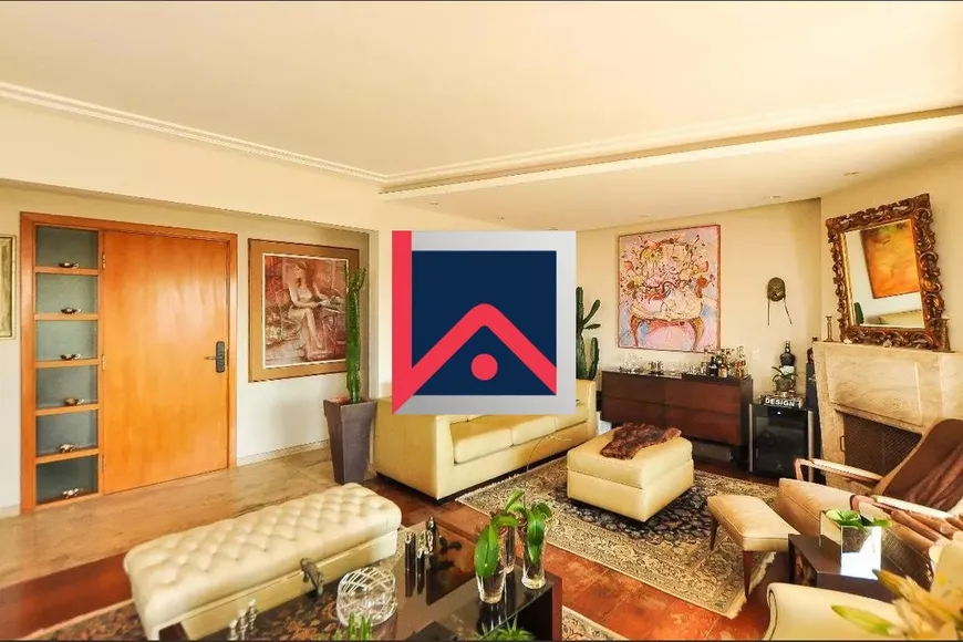 Foto 1 de Apartamento com 3 Quartos à venda, 261m² em Vila Madalena, São Paulo
