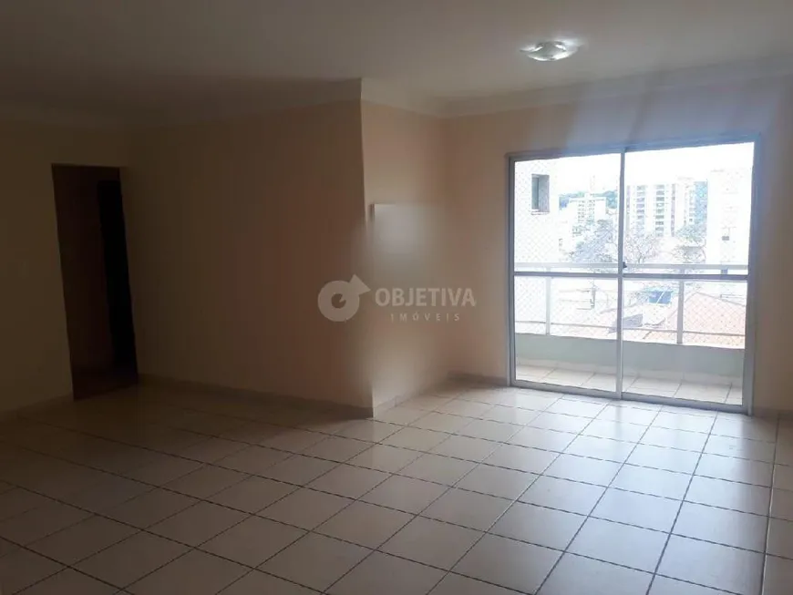 Foto 1 de Apartamento com 3 Quartos à venda, 112m² em Cazeca, Uberlândia