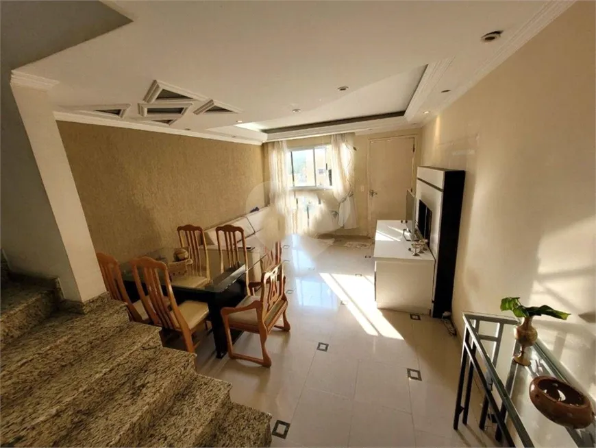 Foto 1 de Casa de Condomínio com 2 Quartos à venda, 87m² em Vila Carrão, São Paulo
