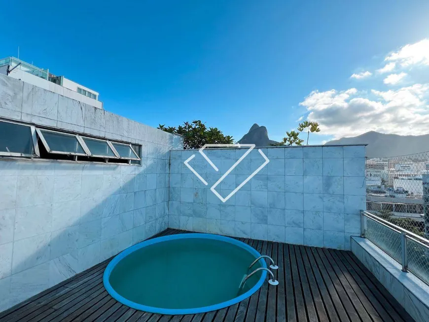 Foto 1 de Cobertura com 4 Quartos para alugar, 250m² em Leblon, Rio de Janeiro