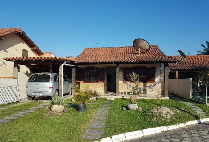 Foto 1 de Casa de Condomínio com 3 Quartos à venda, 130m² em Estacao, Iguaba Grande