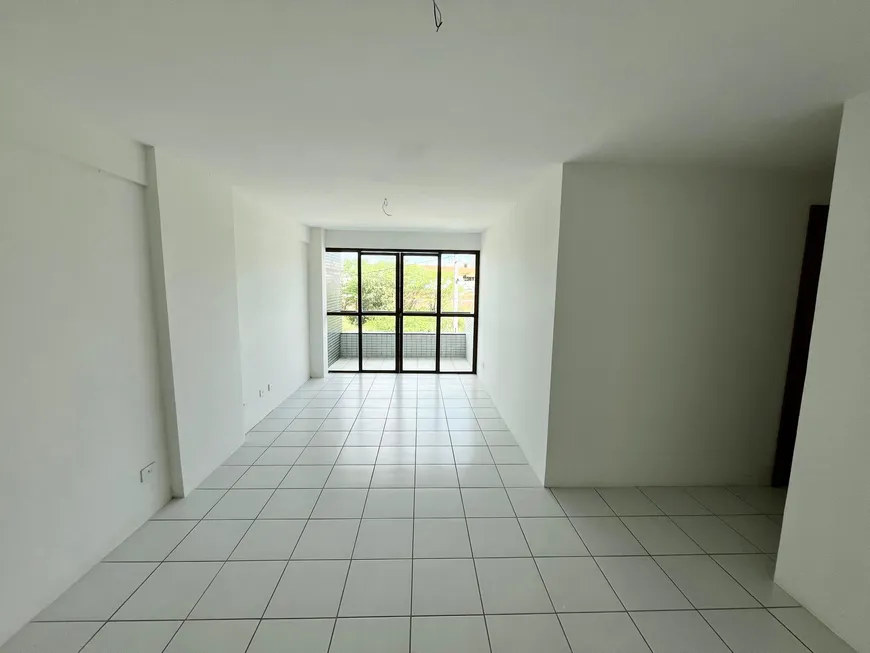 Foto 1 de Apartamento com 3 Quartos à venda, 82m² em Universitario, Caruaru