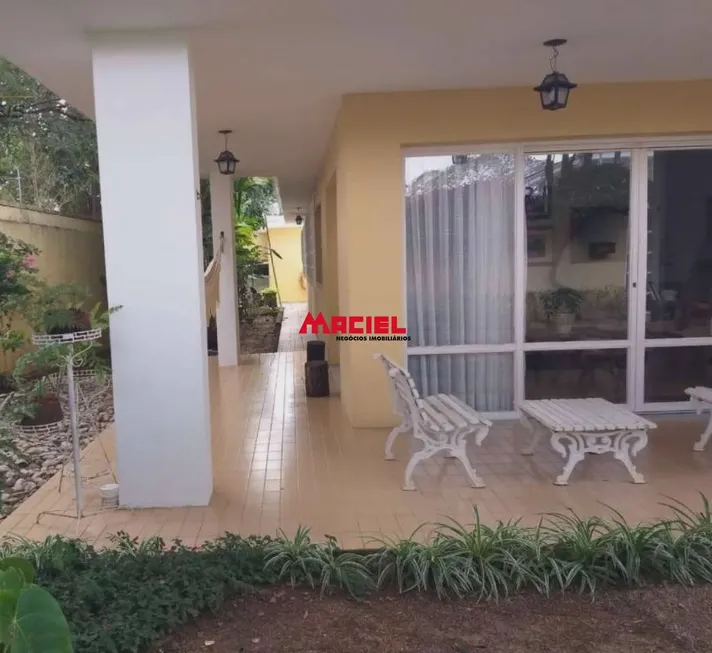 Foto 1 de Casa com 4 Quartos à venda, 280m² em Jardim Esplanada, São José dos Campos