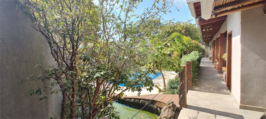 Foto 1 de Casa com 4 Quartos à venda, 253m² em Jardim Estancia Brasil, Atibaia