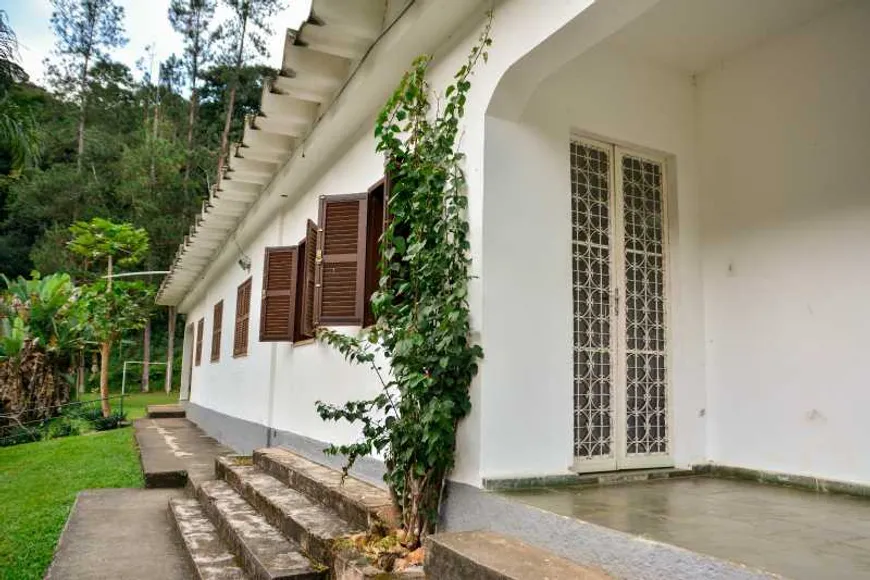 Foto 1 de Fazenda/Sítio com 1 Quarto à venda, 50000m² em Valadares, Juiz de Fora