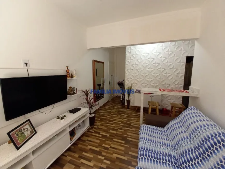 Foto 1 de Apartamento com 1 Quarto à venda, 39m² em Embaré, Santos