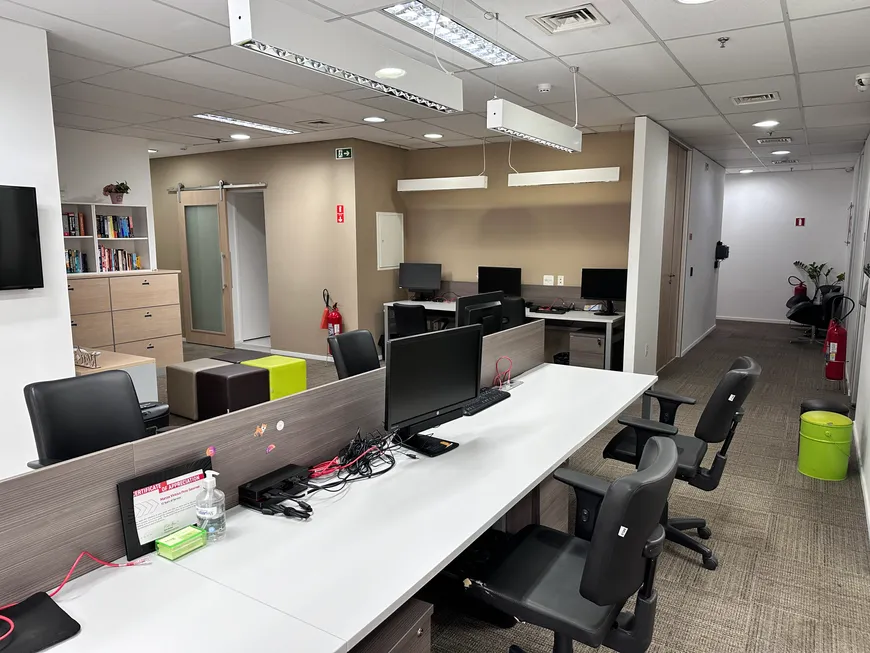 Foto 1 de Sala Comercial para alugar, 205m² em Itaim Bibi, São Paulo