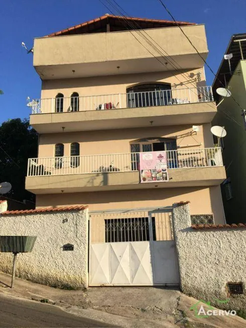 Foto 1 de Galpão/Depósito/Armazém à venda, 130m² em Ipiranga, Juiz de Fora