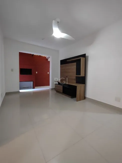 Foto 1 de Apartamento com 2 Quartos à venda, 62m² em Medianeira, Porto Alegre