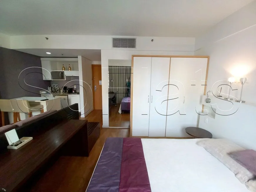 Foto 1 de Apartamento com 1 Quarto à venda, 28m² em Alphaville, Barueri